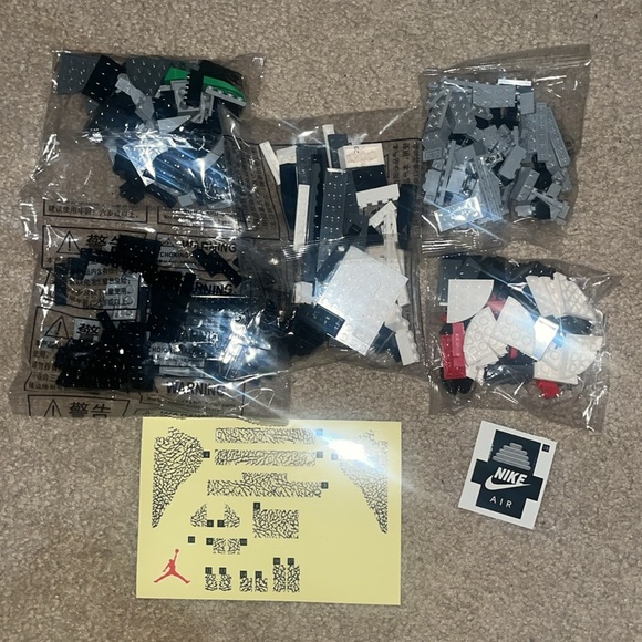 Kick Brick - Picture 3 of 4